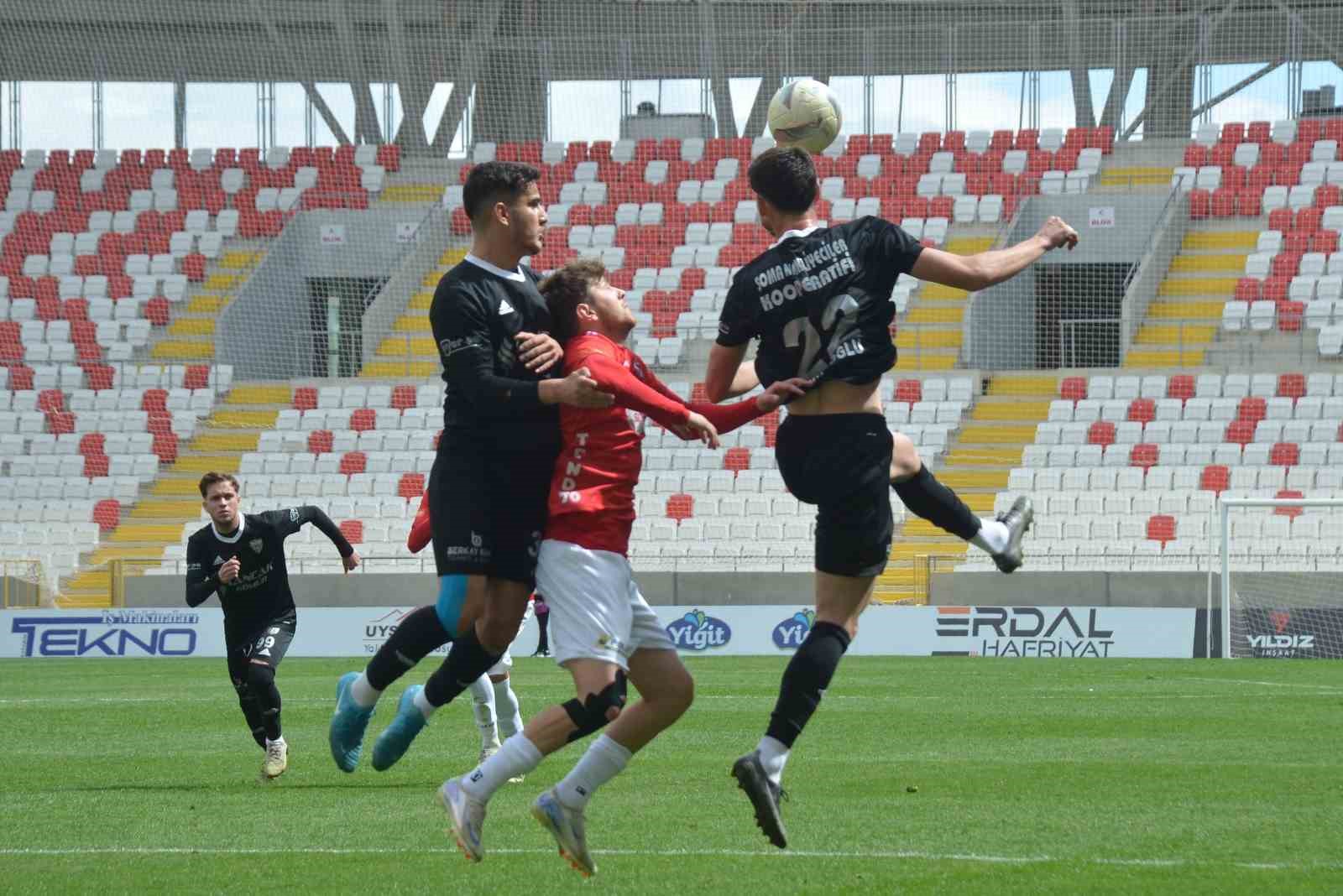 TFF 2. Lig: Karaman FK: 0  - Somaspor: 0
