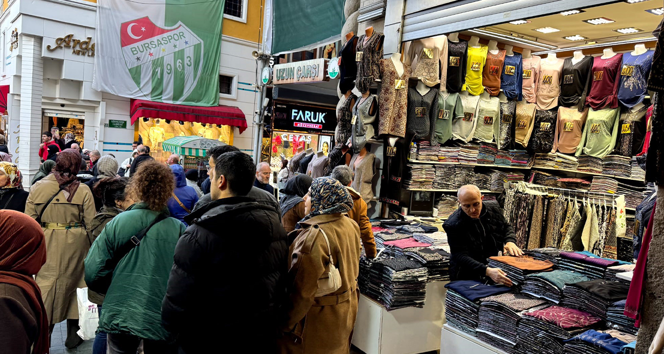 Boykot çağrısı tarihi çarşılarda karşılık bulmadı
