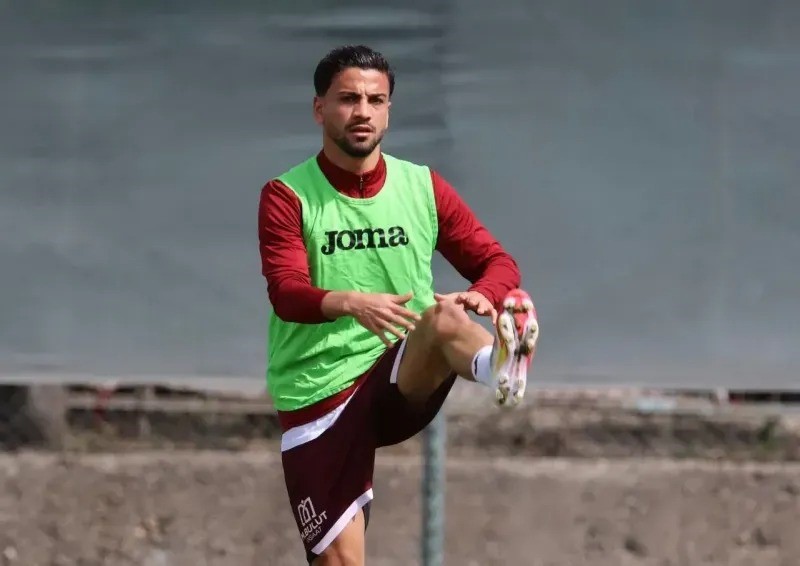 Elazığspor’da Berşan cezalı duruma düştü