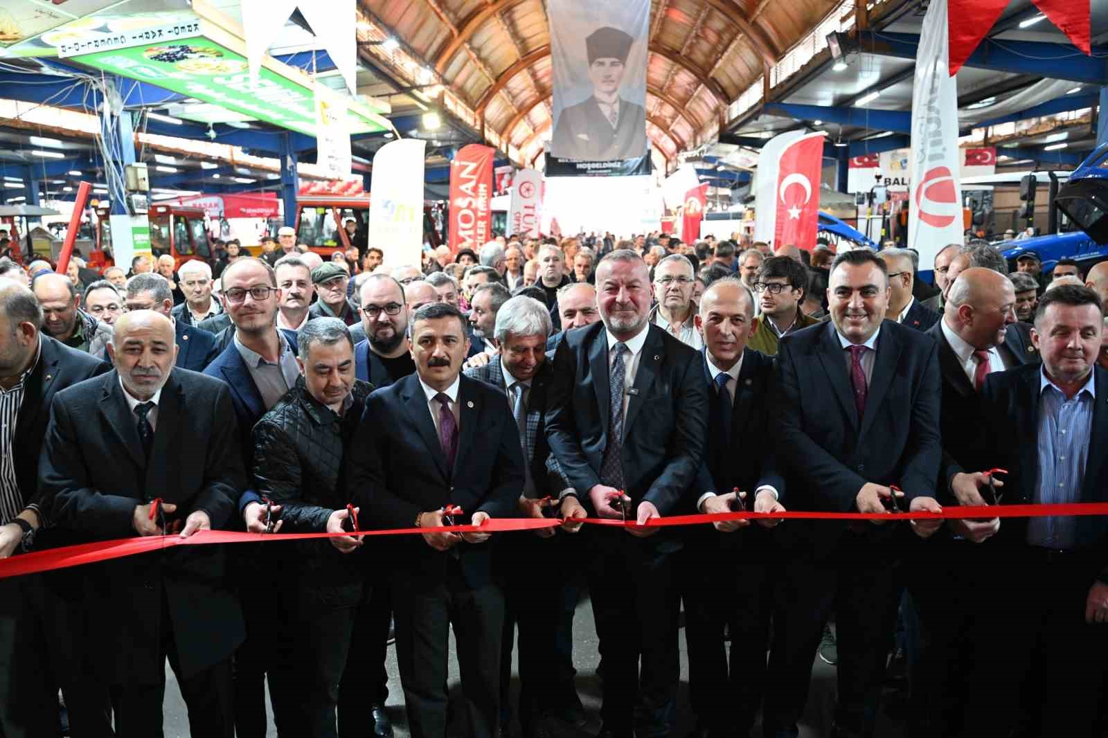 Karacabey Tarım Fuarı coşkuyla başladı