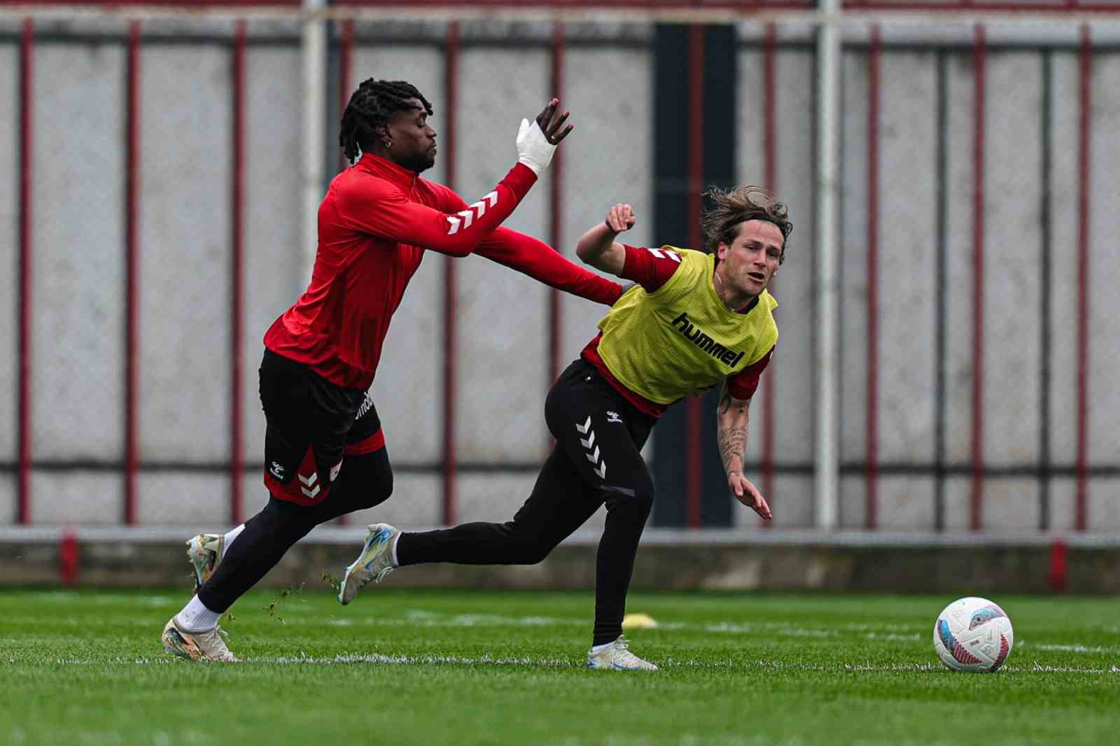 Samsunspor, Antalyaspor karşısında kötü gidişata ‘dur’ demek istiyor