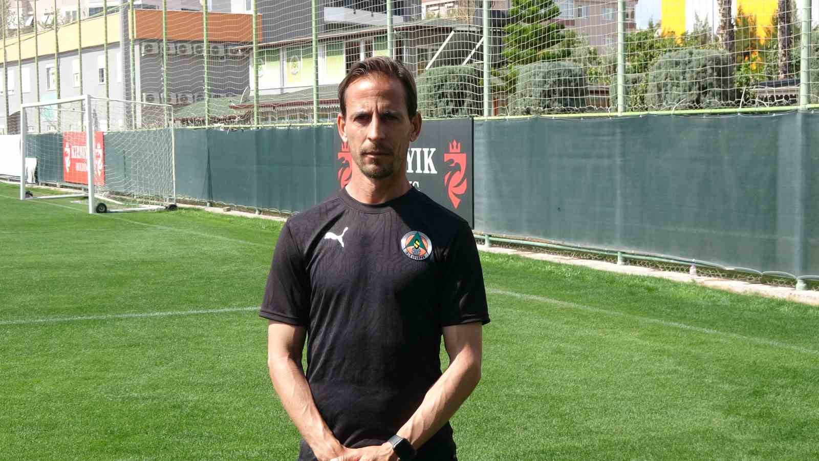Joao Pereira: 