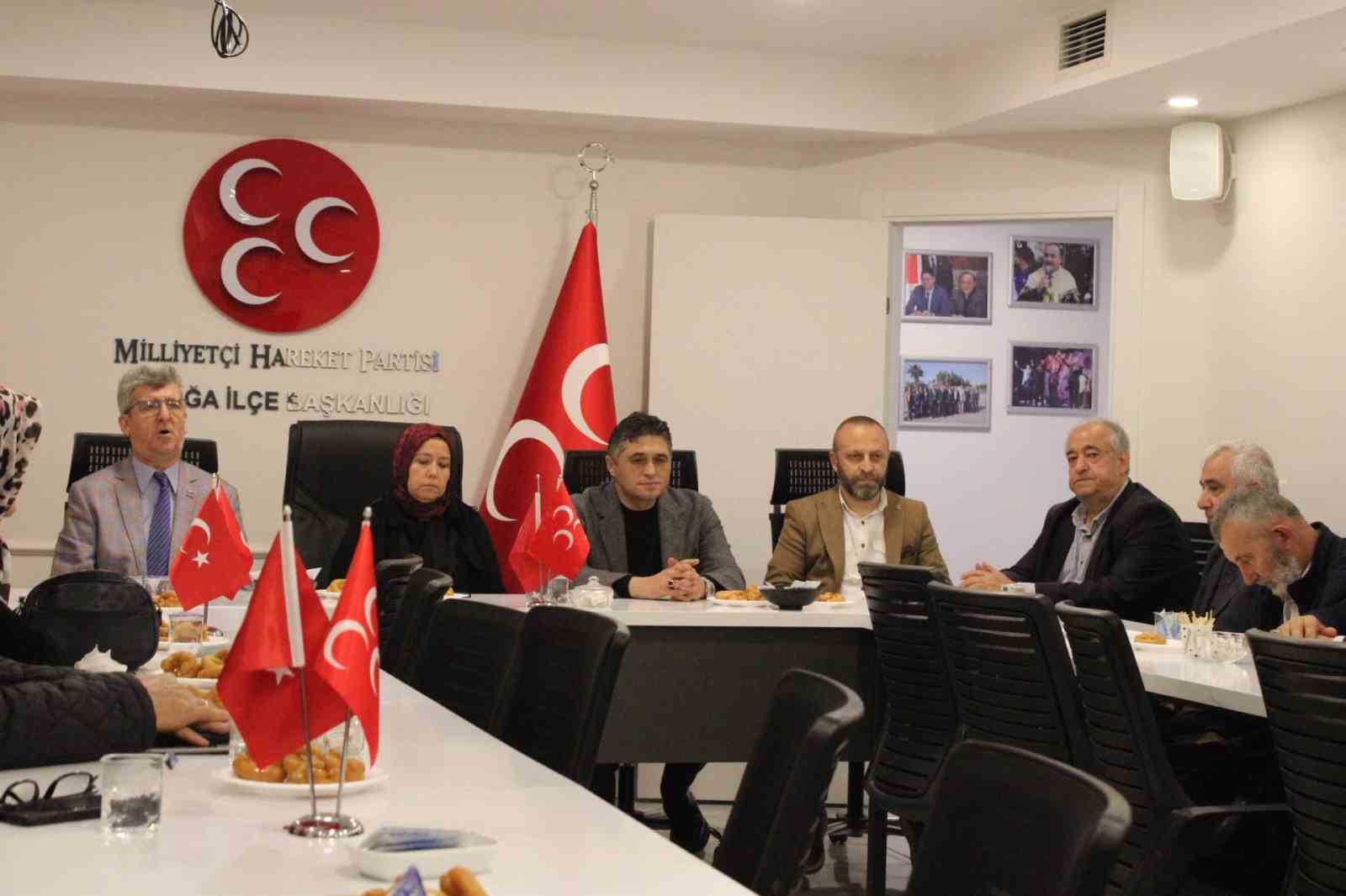 Alparslan Türkeş Aliağa’da anıldı