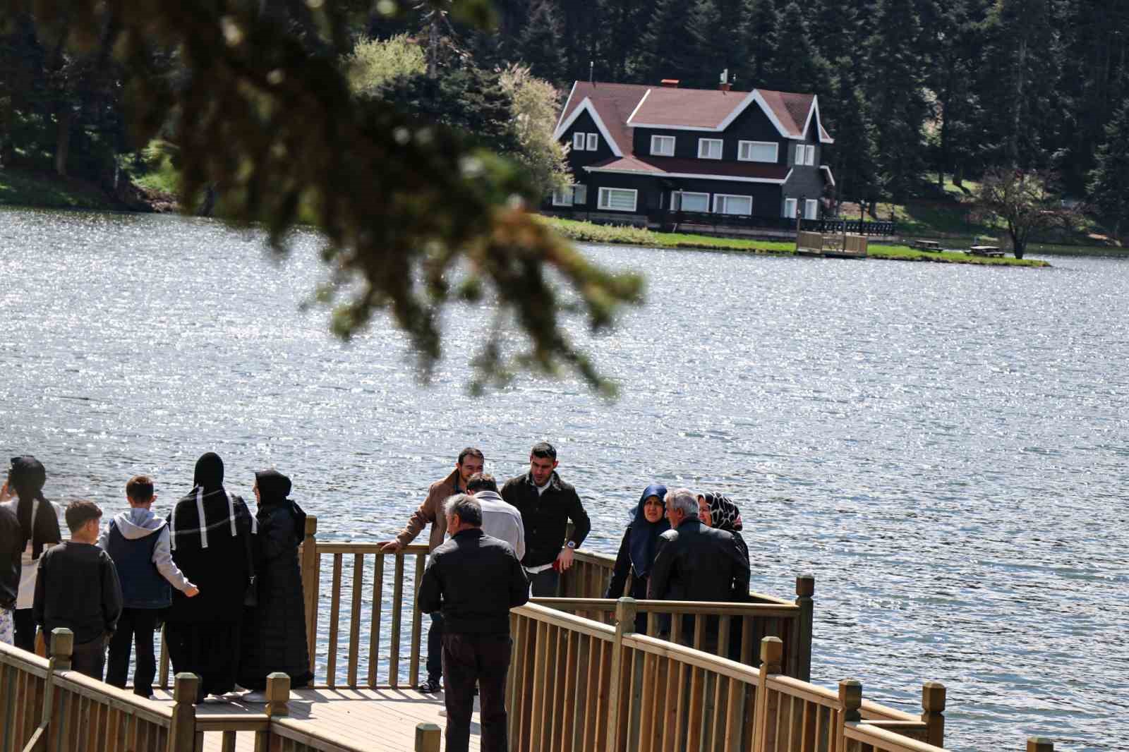 Bayram tatilinin son gününde doğanın tadını çıkardılar: 