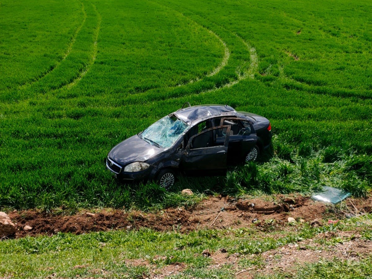 Siirt’te otomobil şarampole yuvarlandı: 5 yaralı