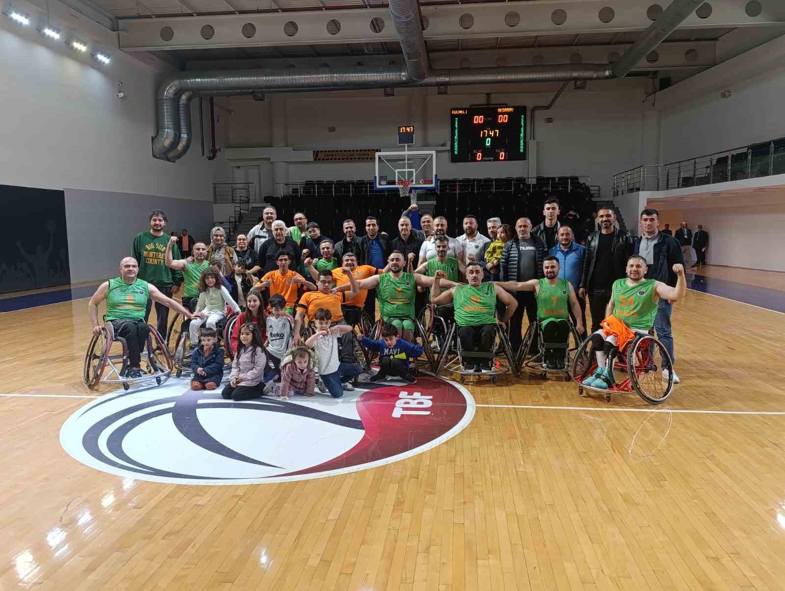 Malatya Büyükşehir Belediyesi Tekerlekli Basketbol Takımı şampiyonluğa ulaştı