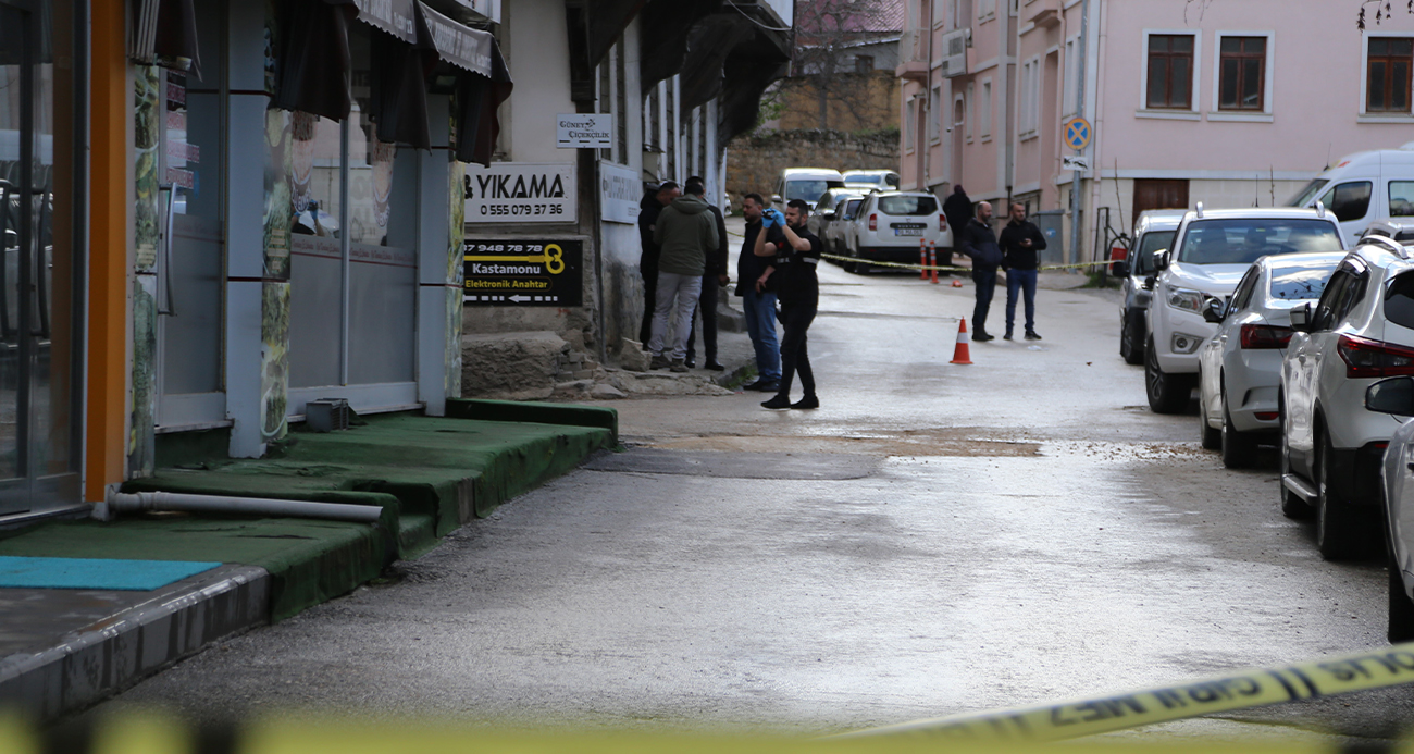Apartmanda bulunan el bombası polisi alarma geçirdi