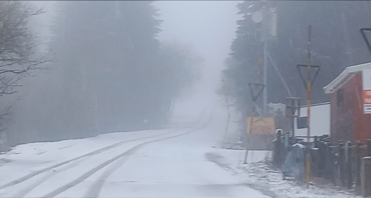 Uludağ’a nisan ayında kar yağdı