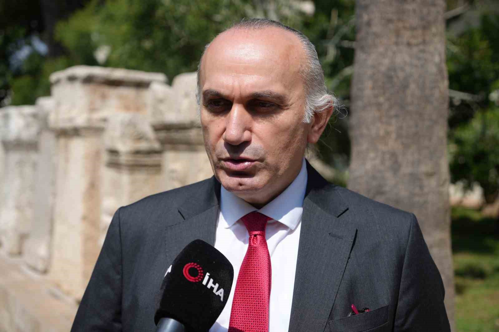 Turizmci Hamit Kuk: 