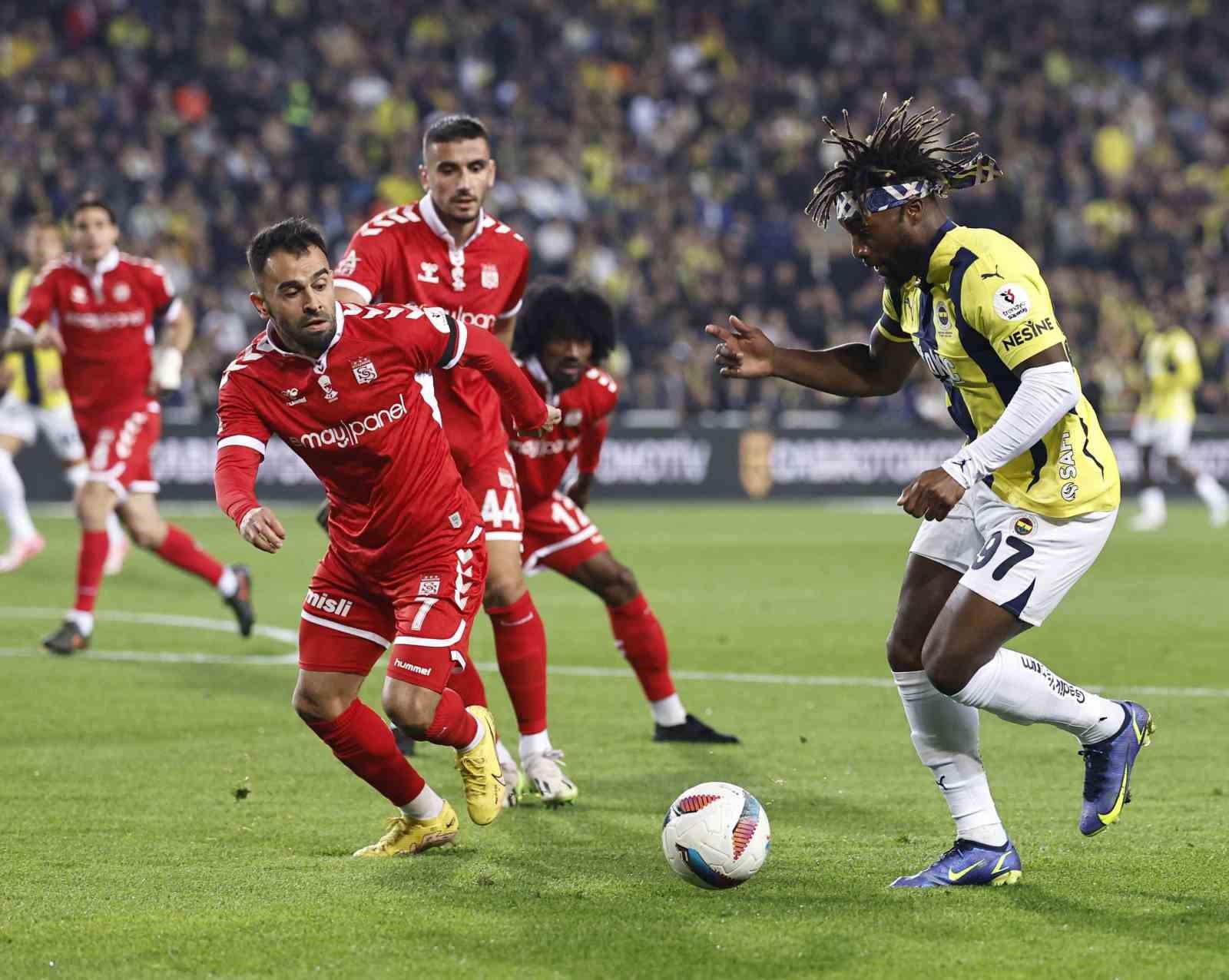 Sivasspor ile Fenerbahçe 38. randevuda