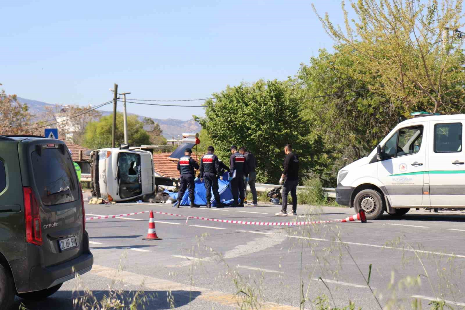 Denizli’de kontrolsüz kavşak yine can aldı
