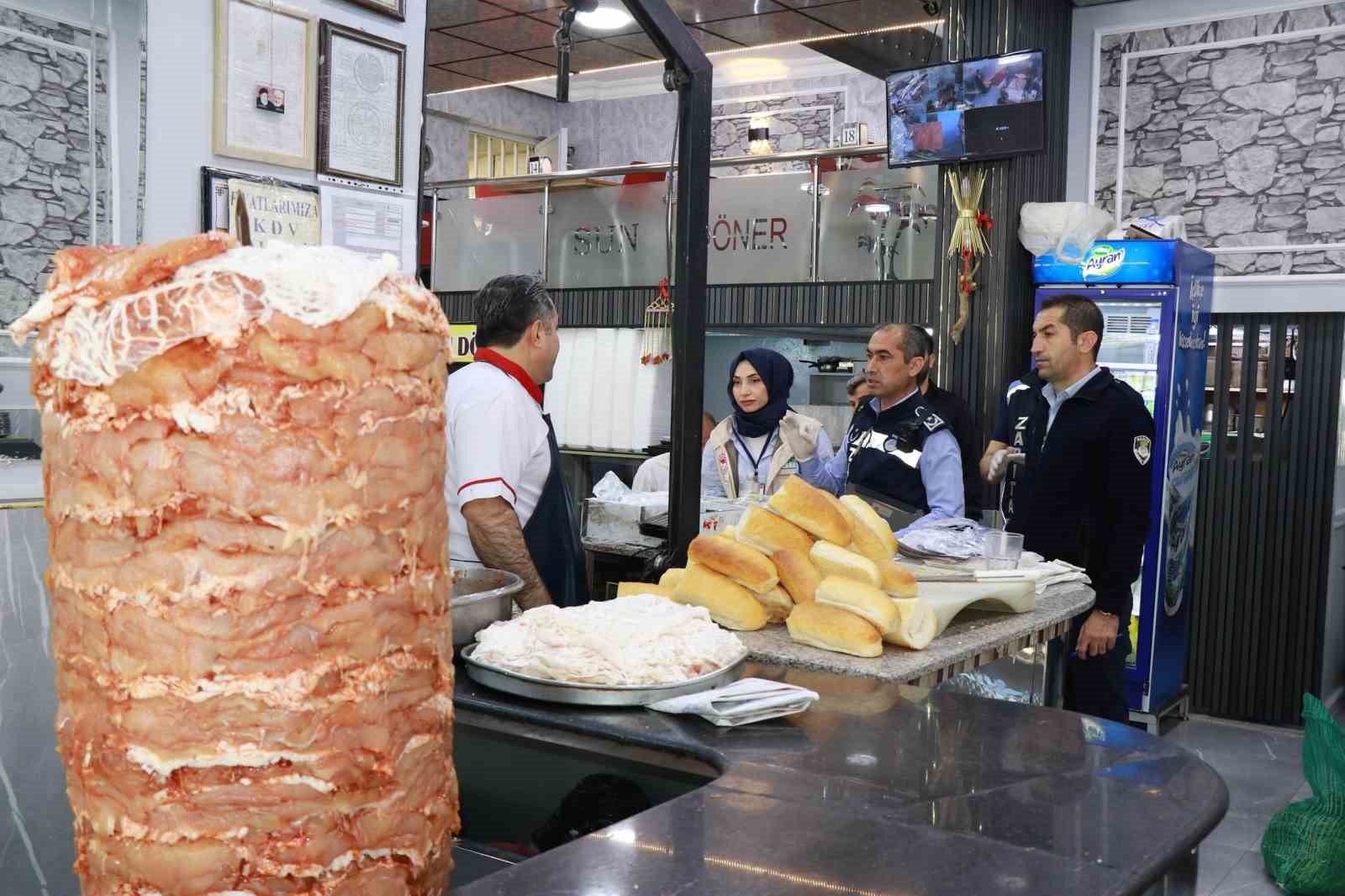 Haliliye’de dönercilere denetim