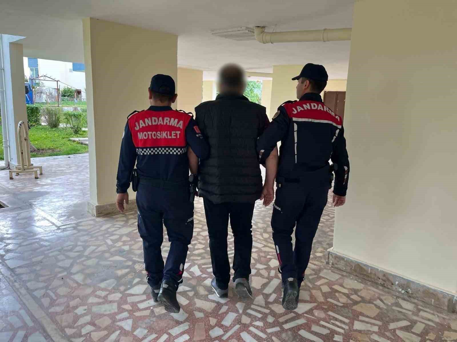Mersin’de fuhuş ve insan ticareti operasyonu: 2 tutuklama