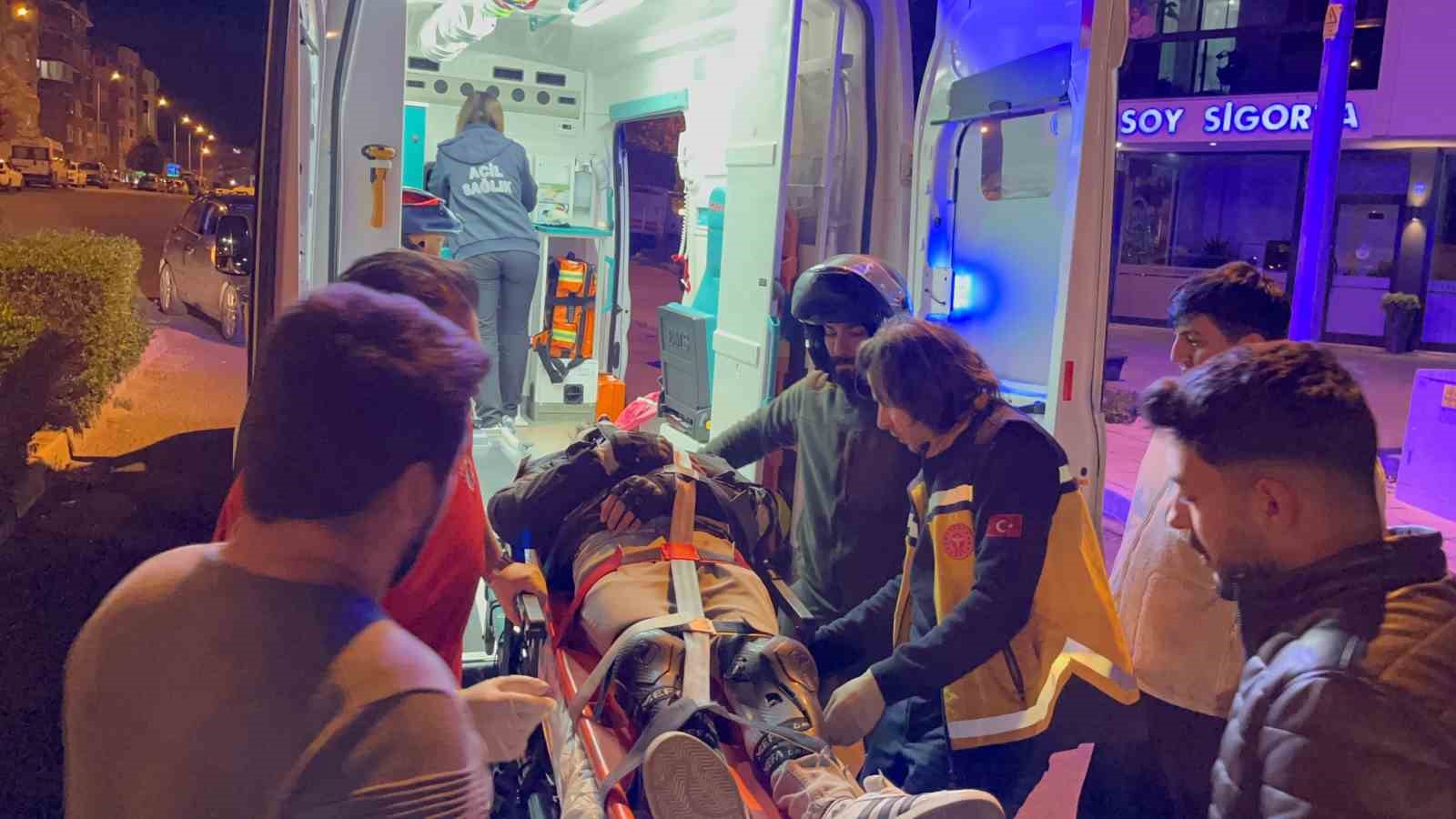 Otomobille kafa kafaya çarpışan motosikletin sürücüsü yaralandı
