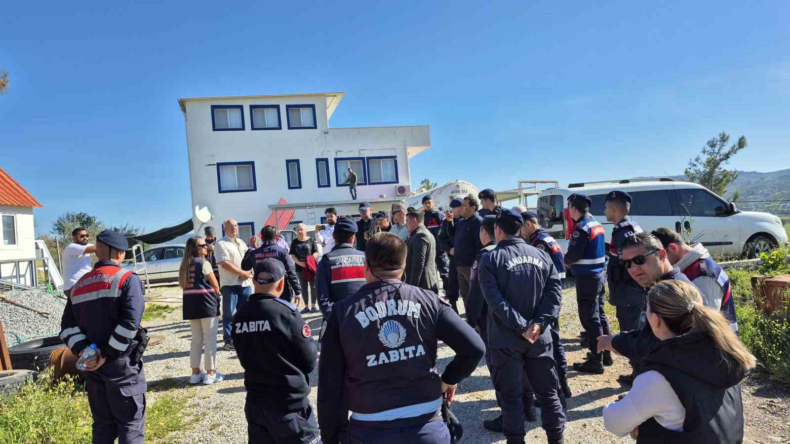 Hazine arazisine kaçak villa yapmışlar