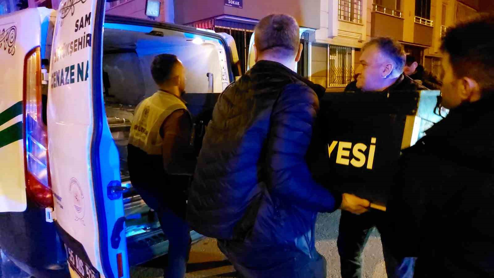 Samsun’da koca dehşeti: Uzaklaştırma kararı bulunan eşini sokak ortasında öldürdü