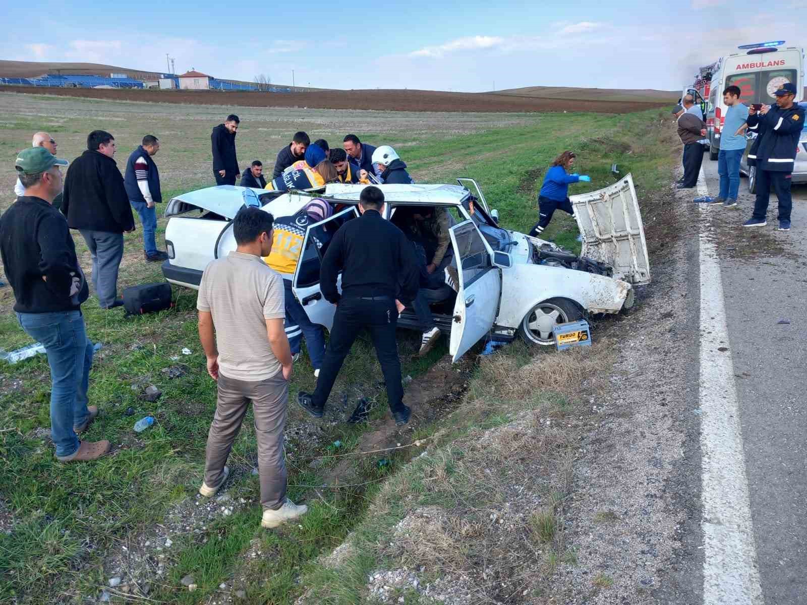 Kağıt gibi ezildi!
