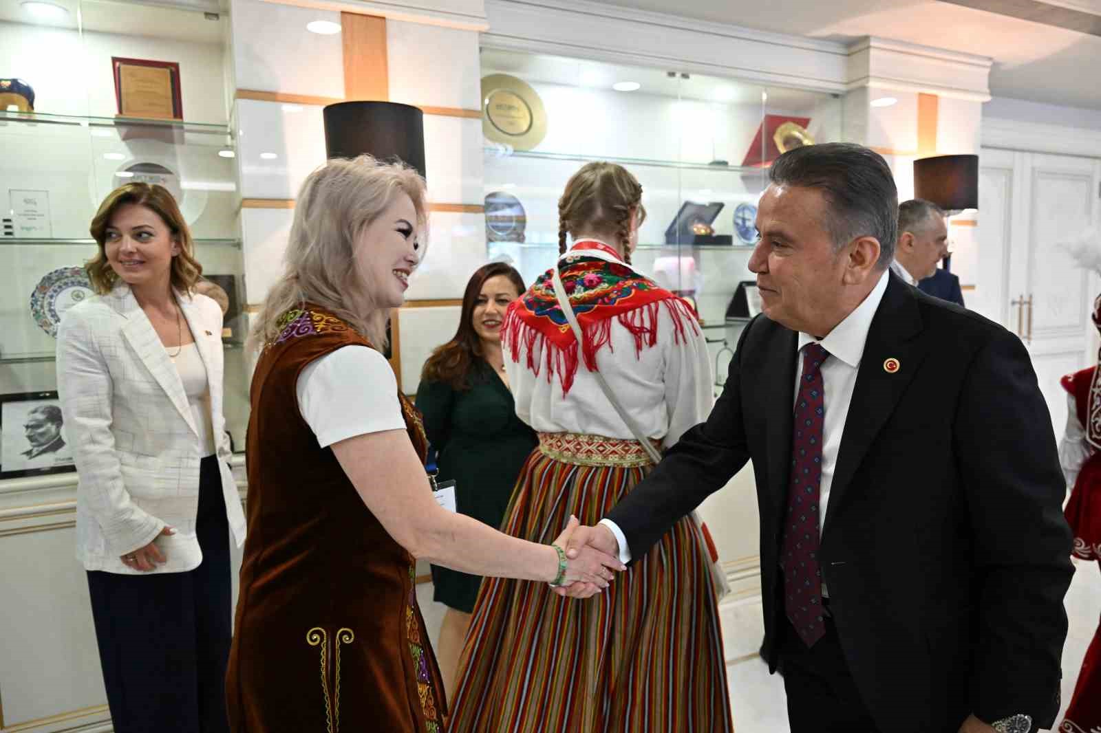 Başkan Böcek: 
