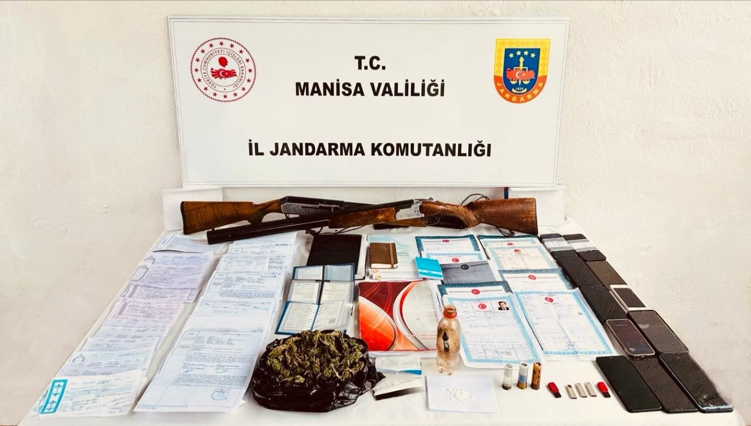 Manisa’da ‘Çakallar’ ve ‘Tokuçlar’ suç örgütlerine operasyon