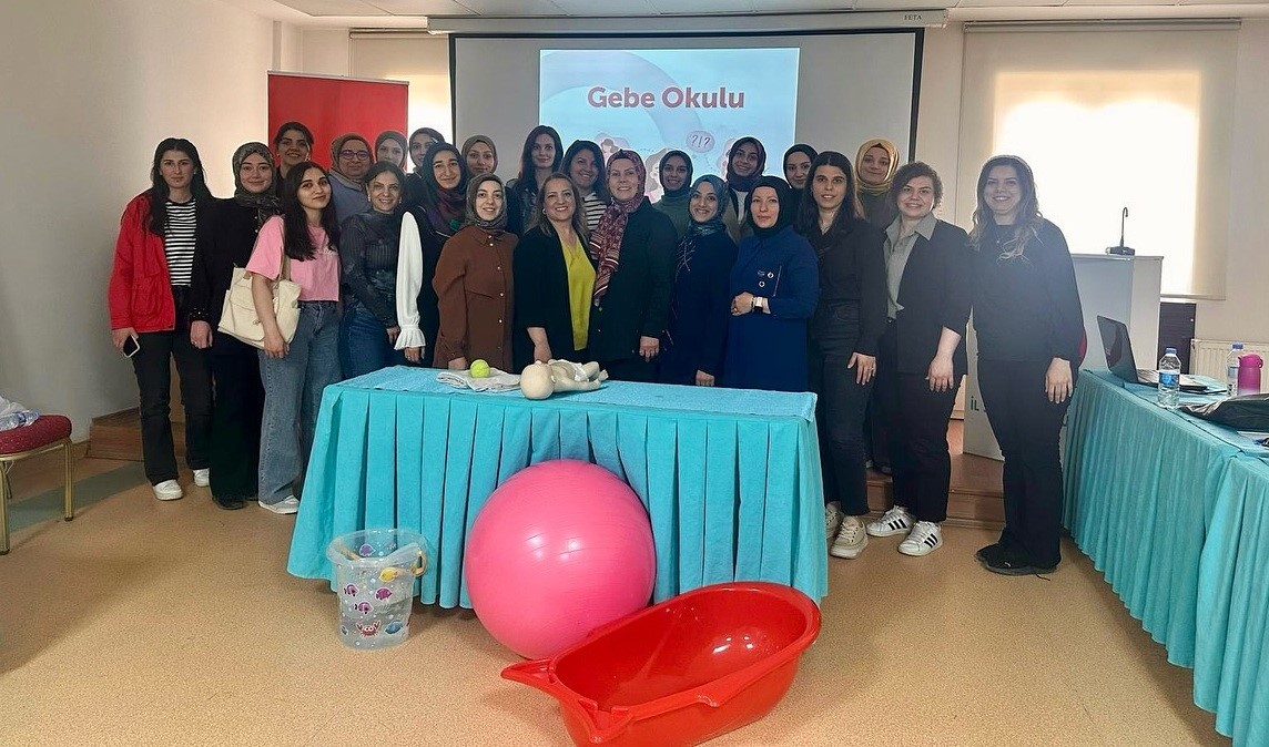 Gebe okullarında görevli sağlık çalışanlarına 
