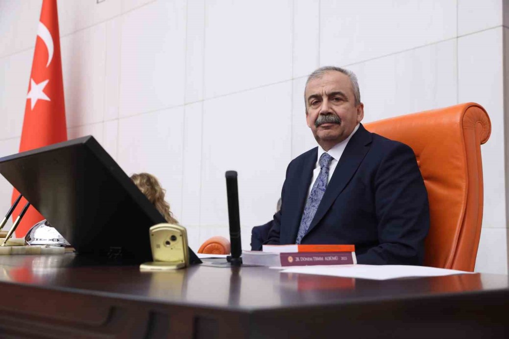 Hastaneden Sırrı Süreyya Önder’in sağlık durumuna ilişkin açıklama: 