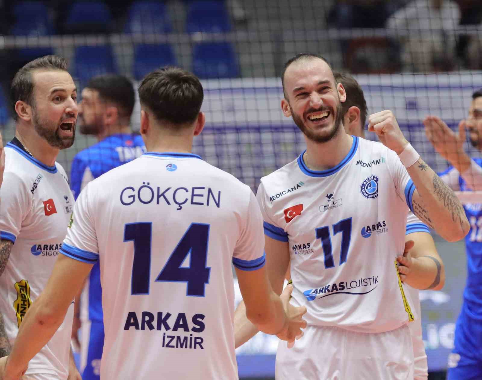 Arkas Spor, Fenerbahçe deplasmanında
