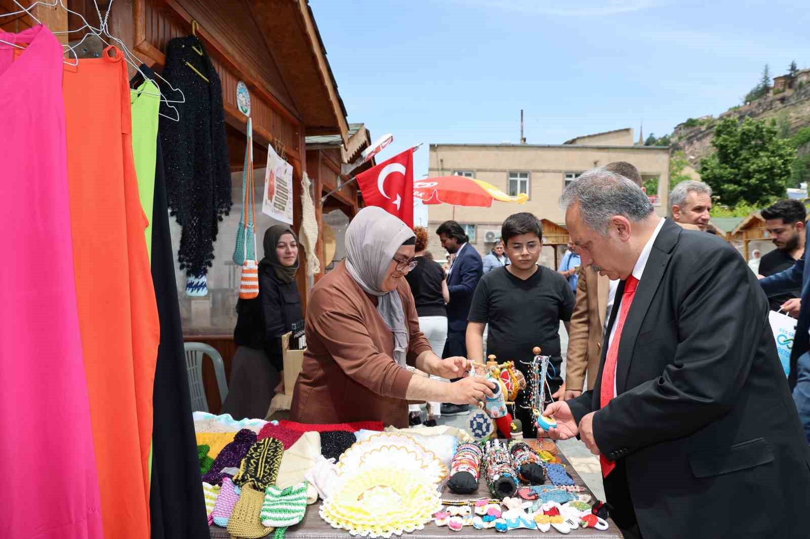 Talas’ta bu Pazar ayın ilk ‘Maharetli Eller’i