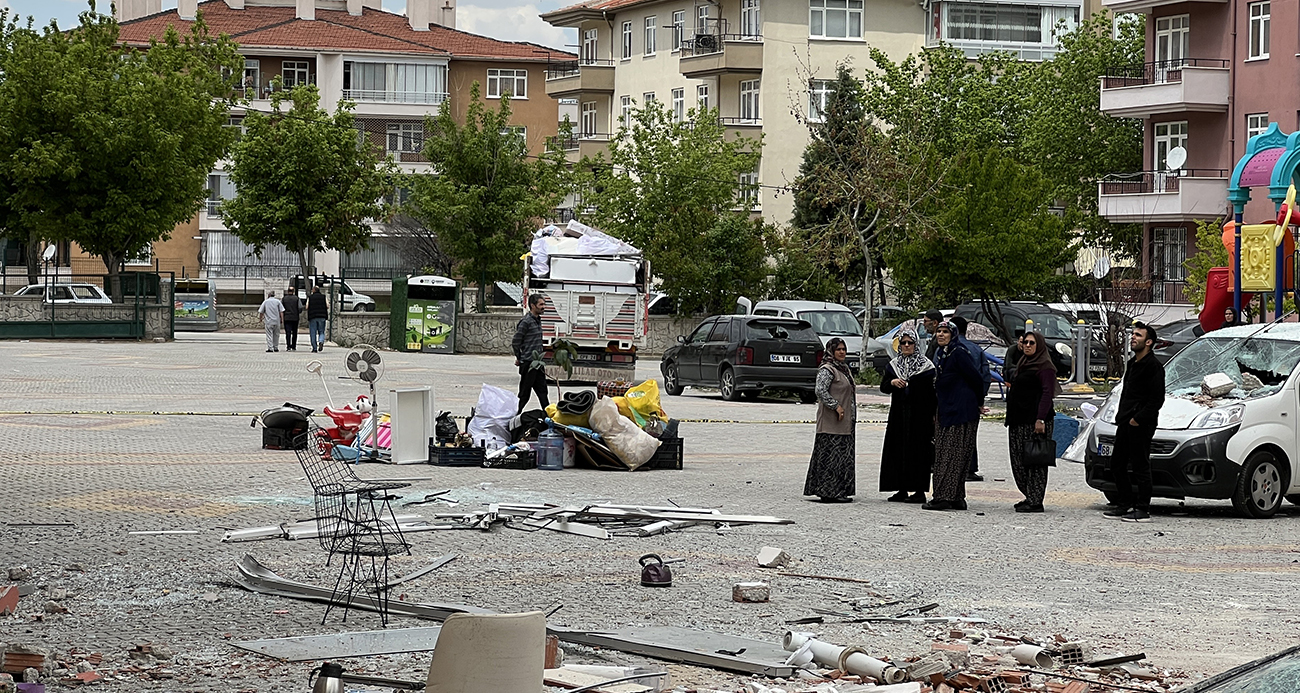 Dairesinde patlattığı doğalgaz onlarca kişiyi evsiz bıraktı
