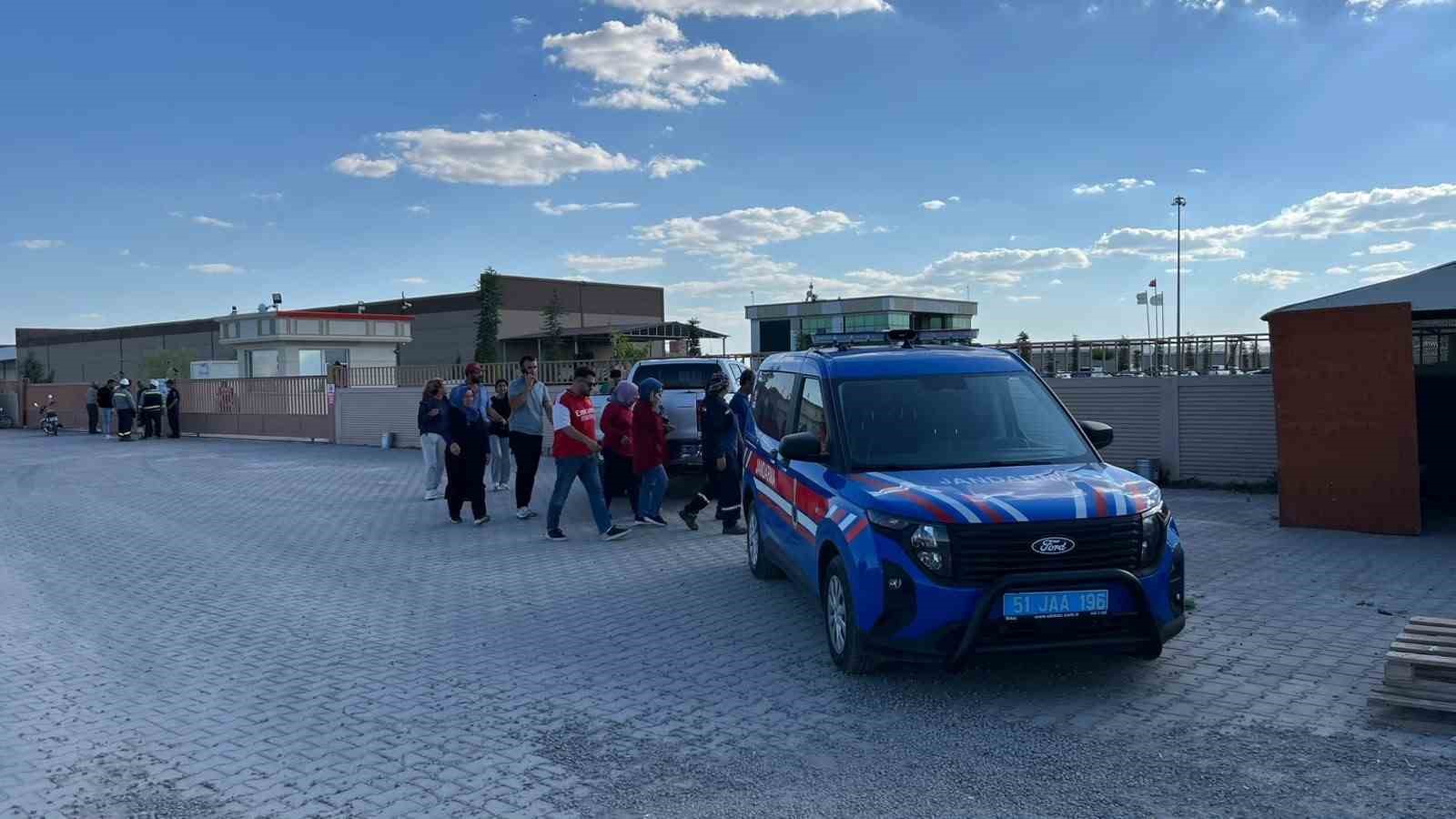 nigde-de-havai-fisek-fabrikasinda-patlama-yaralilar-var