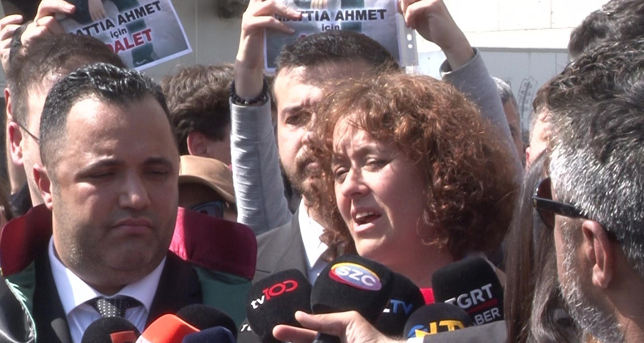 Ahmet Minguzzi’nin annesi: 