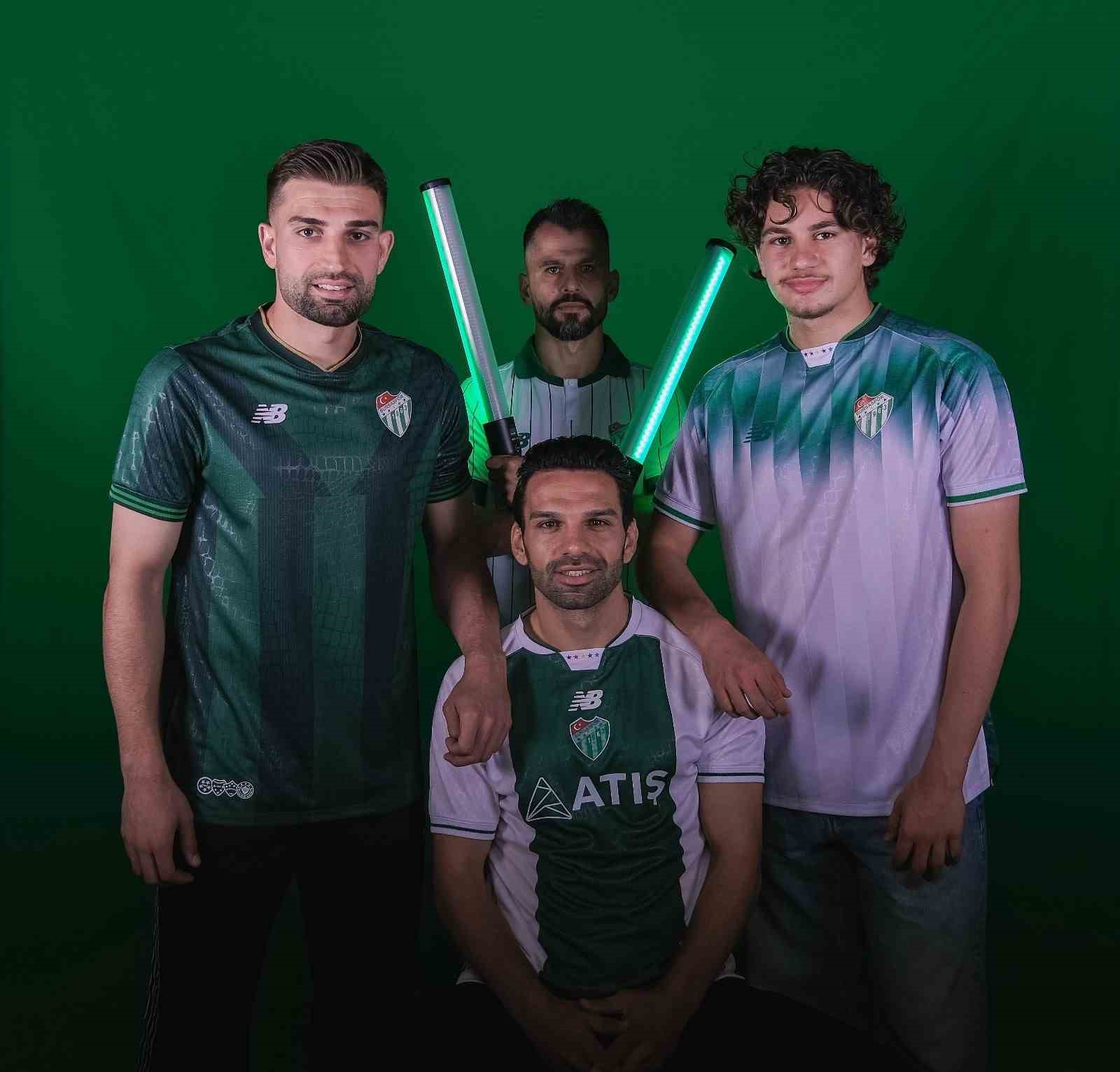 Enes Çelik: 
