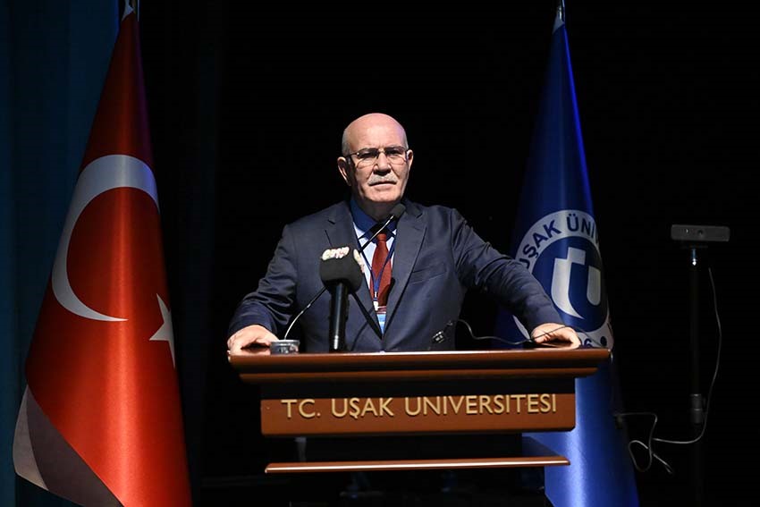 Uşak Üniversitesi’nde 6. Uluslararası Hafta coşkusu başladı