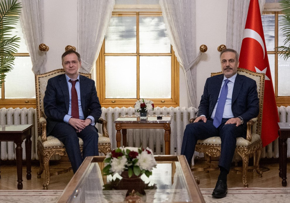 Bakan Fidan ile Rus heyeti arasındaki görüşme Dolmabahçe’de başladı