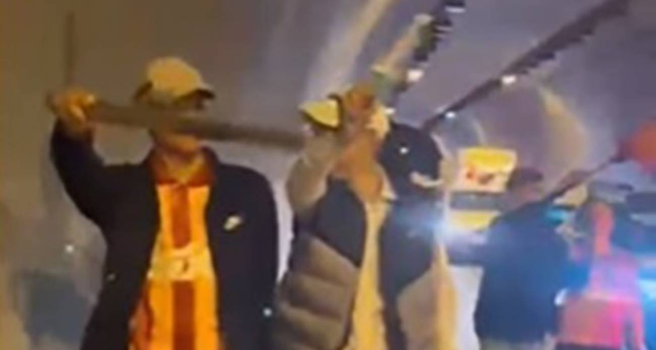 Şampiyonluk kutlamasına döner bıçaklarıyla katıldılar