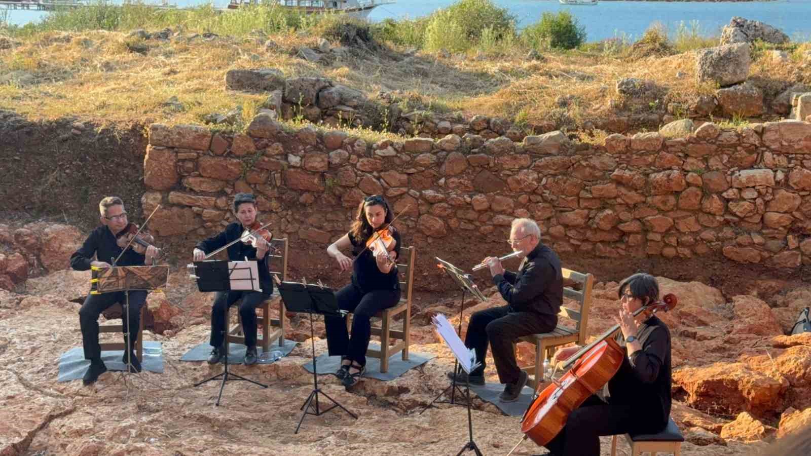 Kedreai Antik Kenti’nde tarih ve müzik buluştu