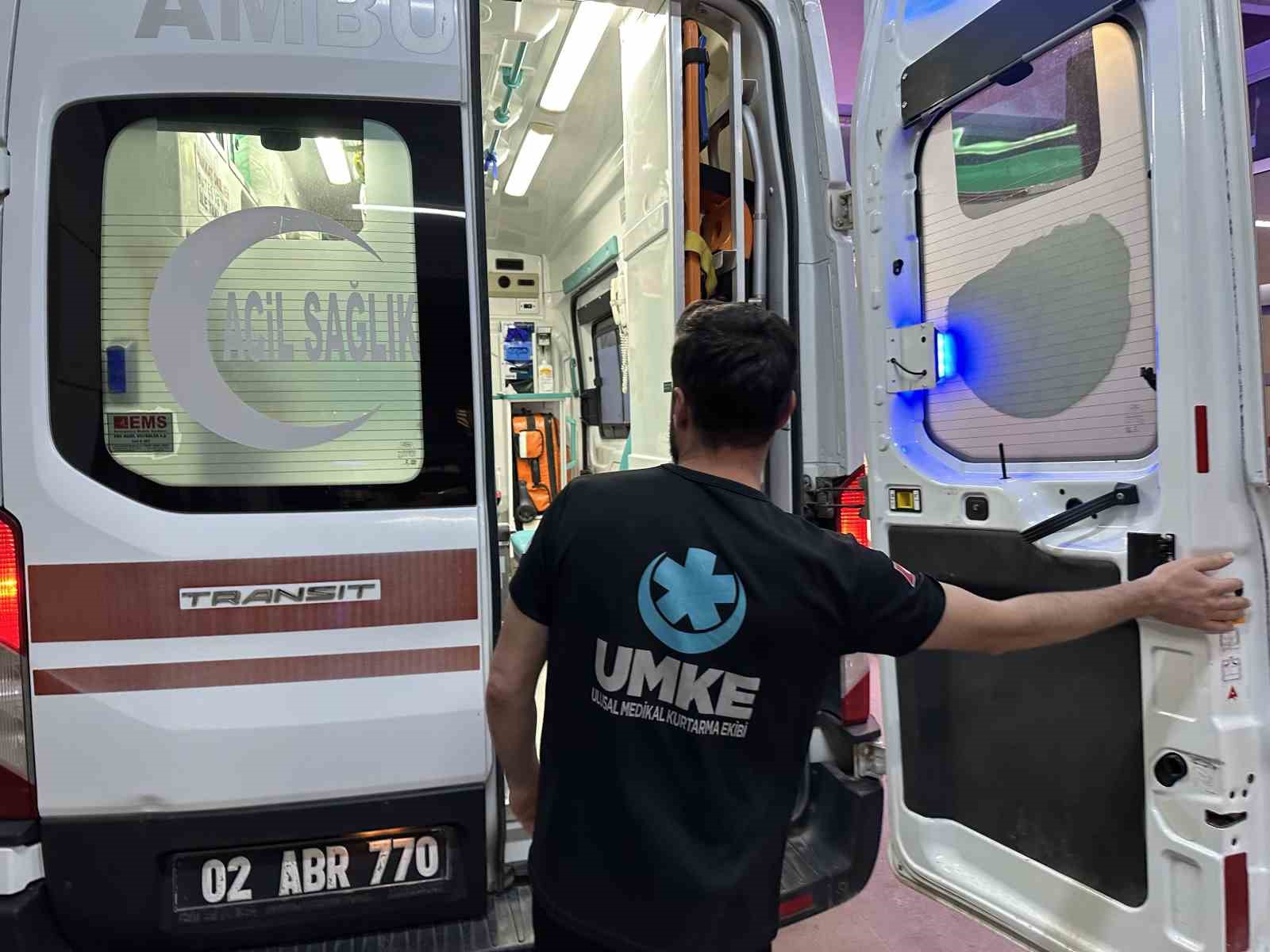 Otomobilin çarptığı çocuk ağır yaralandı