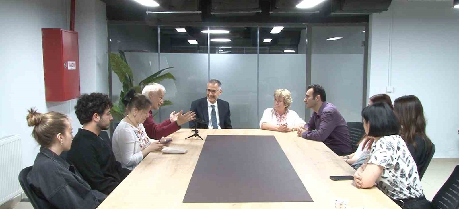 İstanbul’daki Uluslararası Sağlık Bilimleri Kongresi’ne 14 ülkeden uzman katıldı