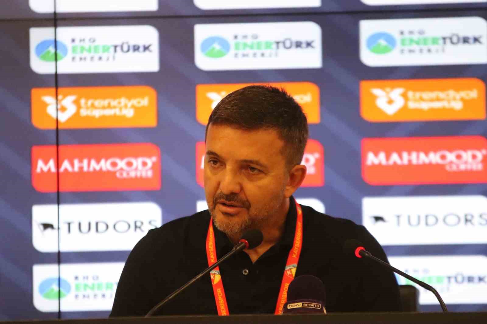 Fevzi Layiç: 