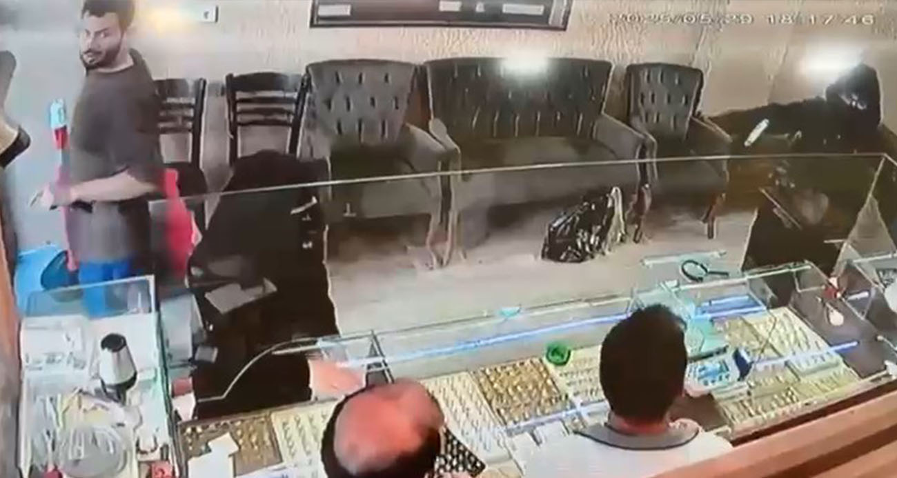 Sultanbeyli’de kuyumcuda silahlı soygun girişimi
