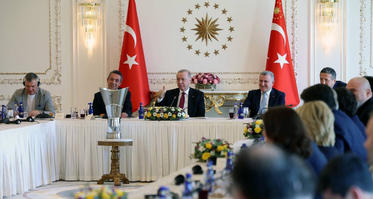 Cumhurbaşkanı Erdoğan, Fenerbahçe Beko'yu kabul etti