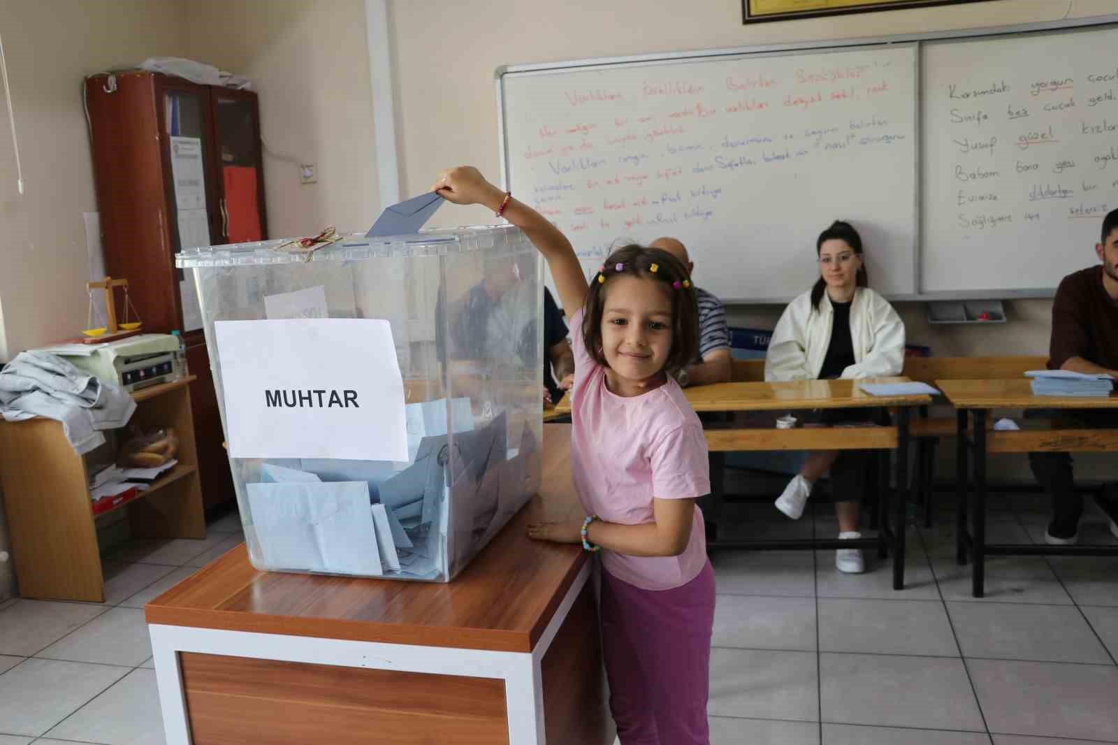 Sivas’ta muhtarlık için yeniden sandığa gidildi