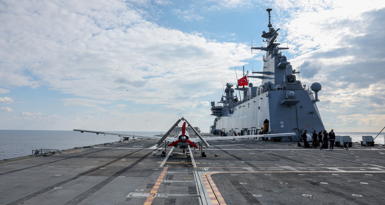 Bayraktar TB3, TCG Anadolu gemisinde 100 sortiyi tamamladı