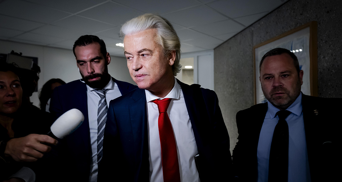 Hollanda'da hükümet krizi: