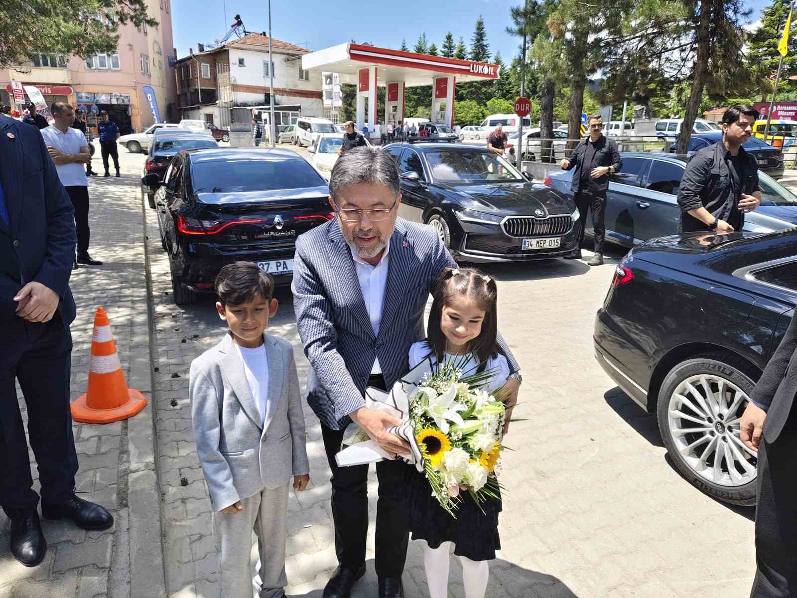 Bakan Yumaklı :  