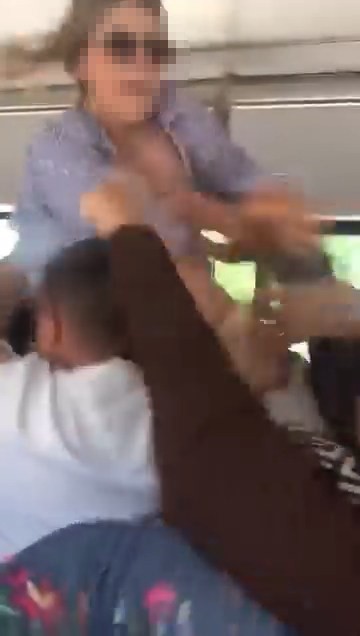 Elazığ’da kadınların otobüste kavgası kameraya yansıdı