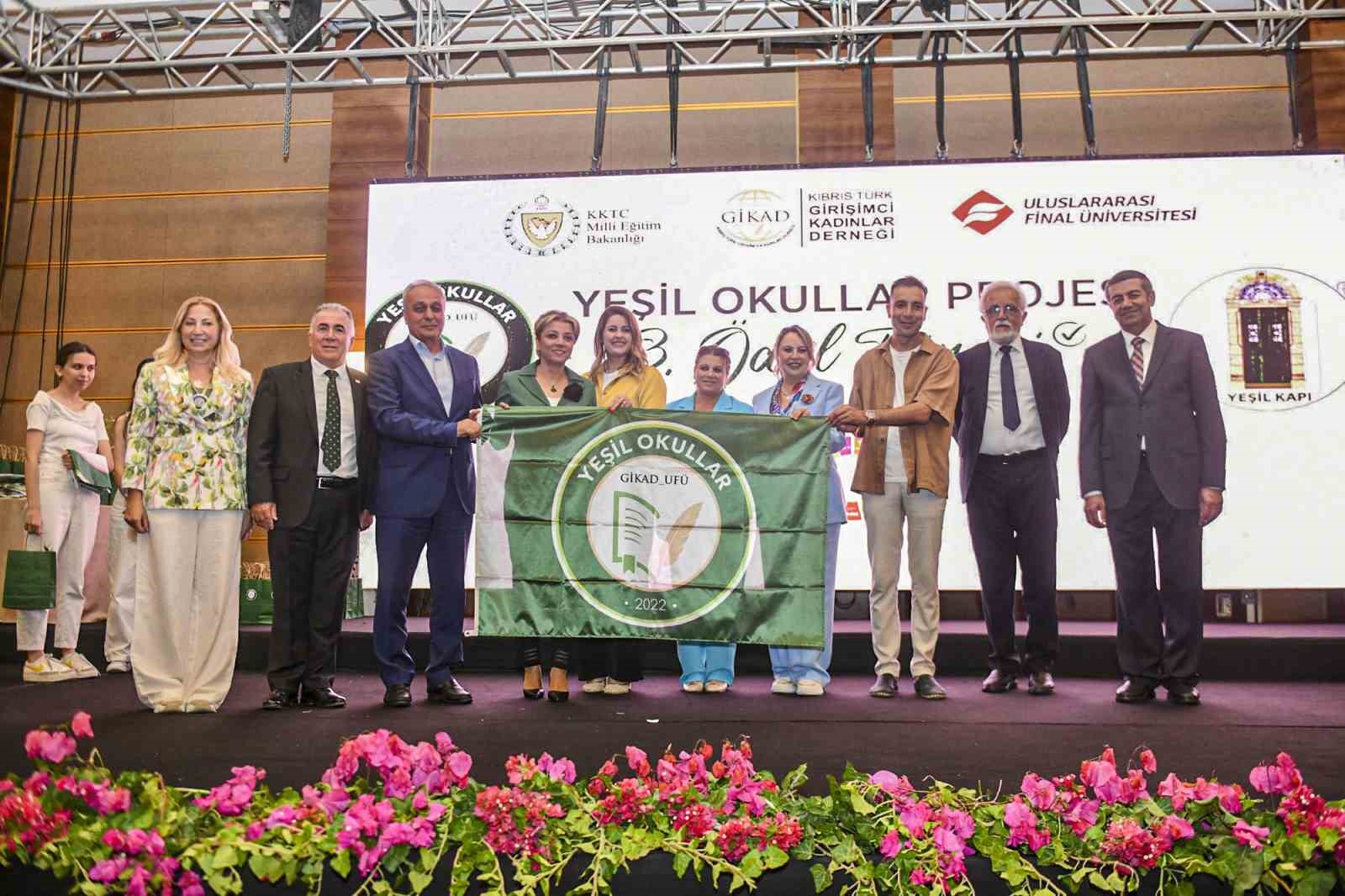 Gaziantep’te iki okula 