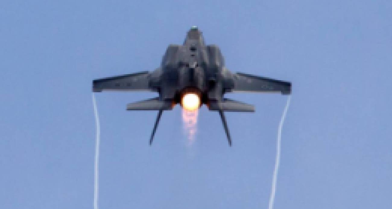 İran, İsrail’e ait iki F-35 savaş uçağını imha etti