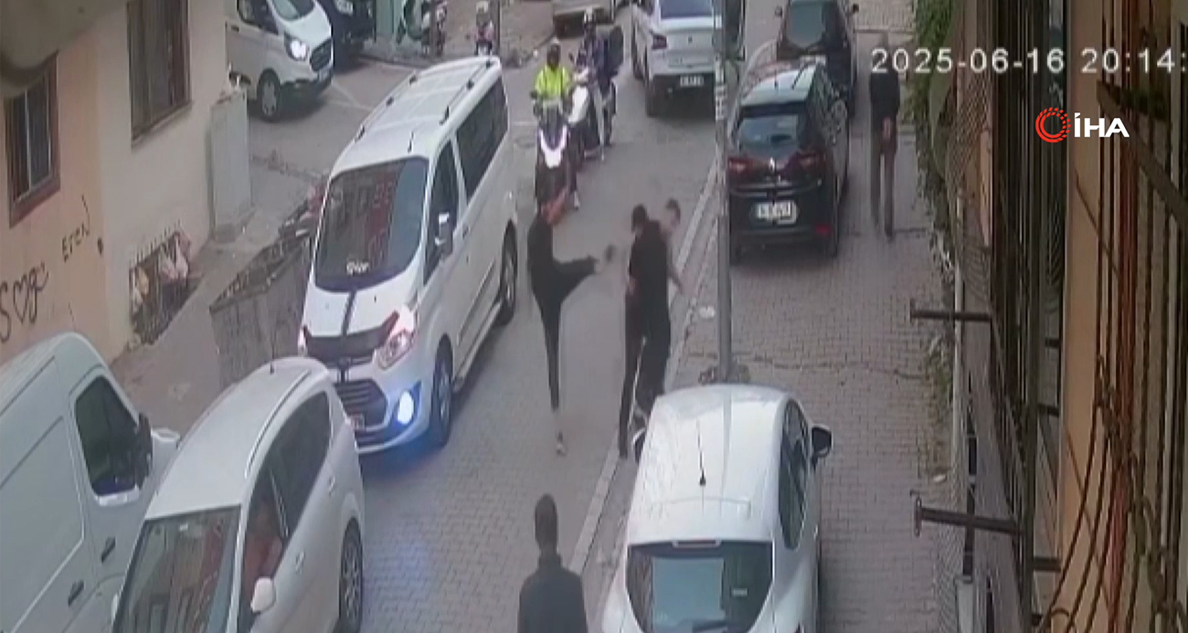 Esenyurt’ta yol verme tartışması kanlı bitti: 2 yaralı