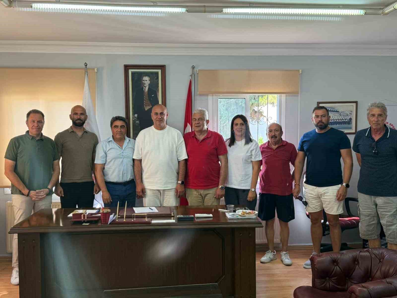 Kuşadasıspor altyapısına tecrübeli isim