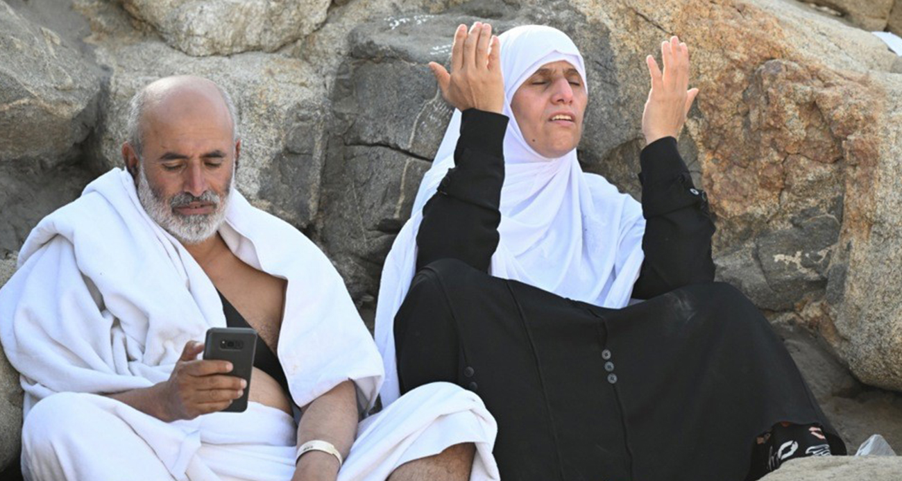 Suudi Arabistan'da 12 bin 500 kadar İranlı hacı mahsur kaldı